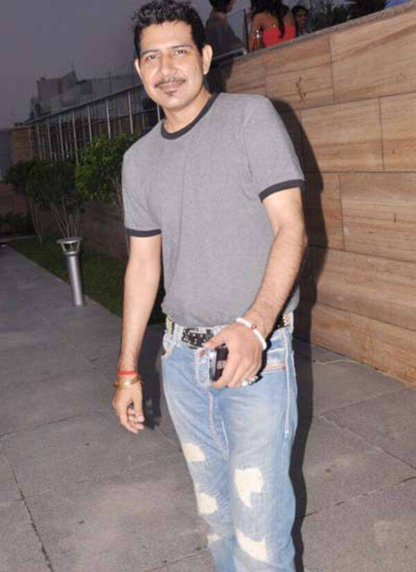 Shankar Sahney Images