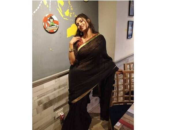 Kasthuri Shankar Stills