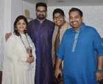 Shankar Mahadevan with his family