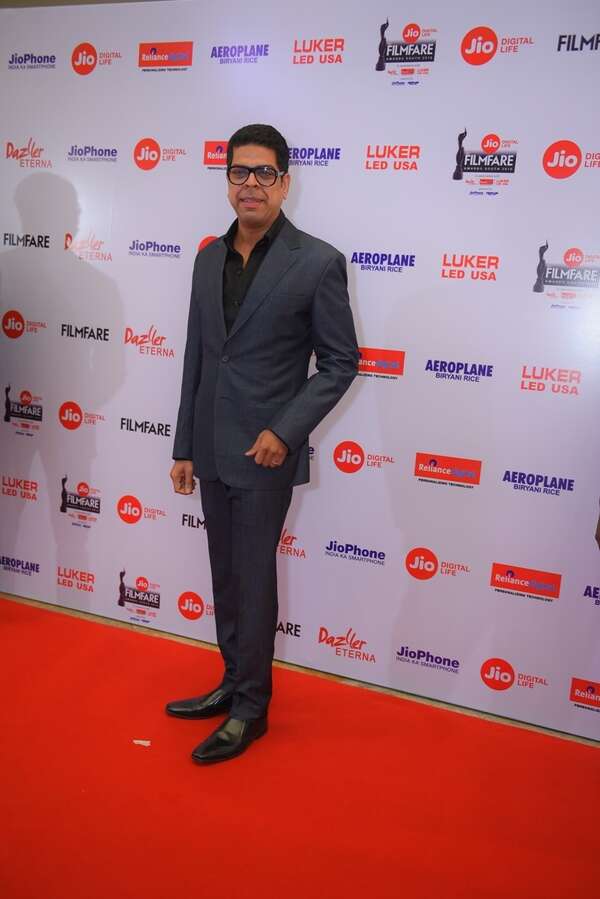 Murali Sharma Pictures