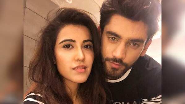 Avinash Mishra and Sheena Bajaj from Mariam Khan – Reporting Live