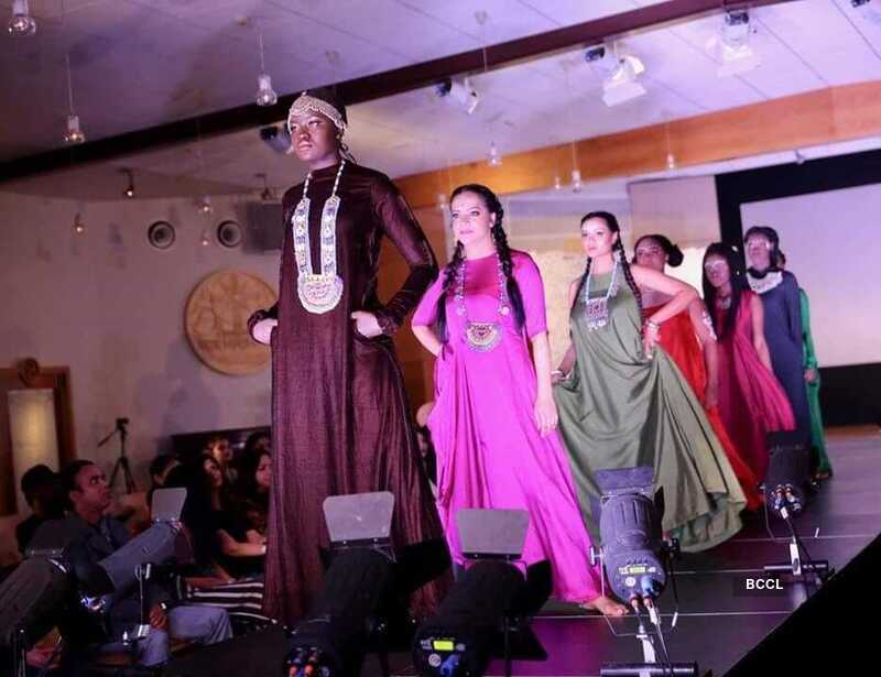 Applauds for the Sonalika Pradhan&rsquo;s latest fashion show and exhibition - Vitamin by Sonalika