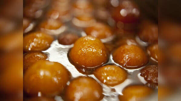 Diabetes is NOT caused by eating meetha
