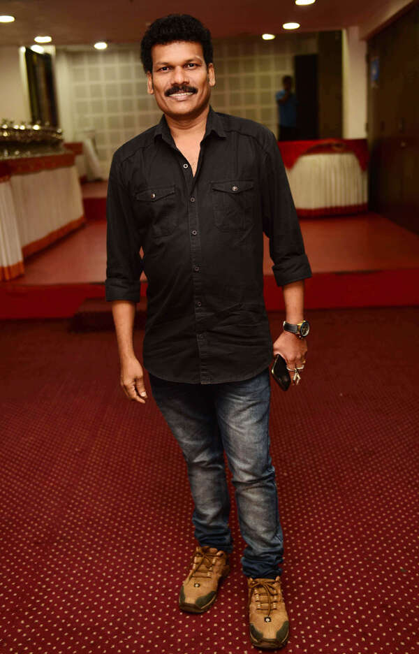 Vinod Kedamangalam Photos