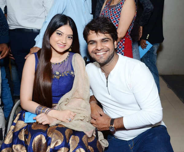 Durgesh Tanna Images