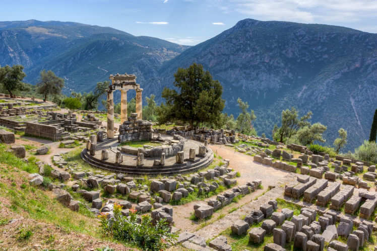 5 places that deserve to be on your Greece itinerary 5 places that deserve to be on your Greece itinerary