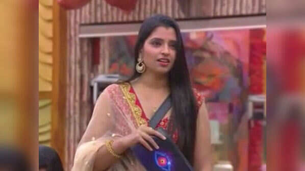 behind dropping 'Bigg Bomb' on Deepthi..