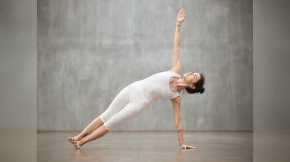 Side Plank Lift