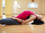 Yoga poses for thyroid problems to lead a better life