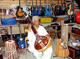 Interesting pictures of Sangli's Sitar makers