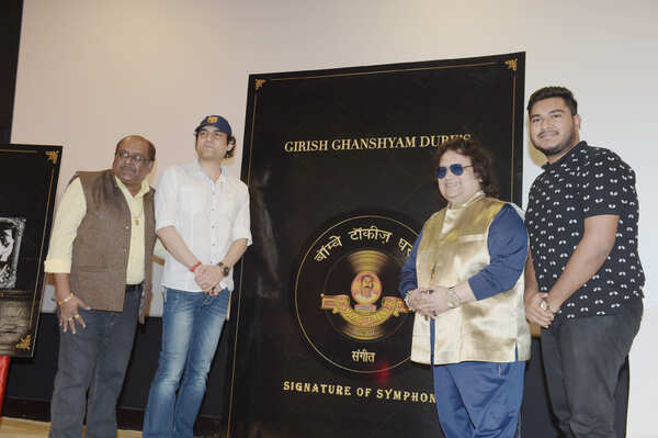 Aazaad Pictures