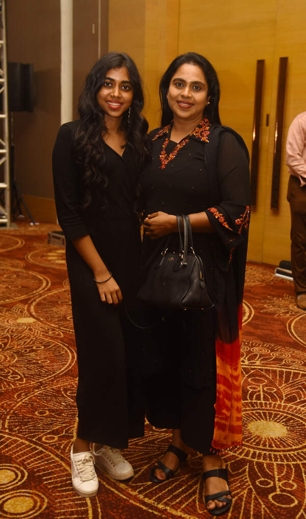 Viji Pictures