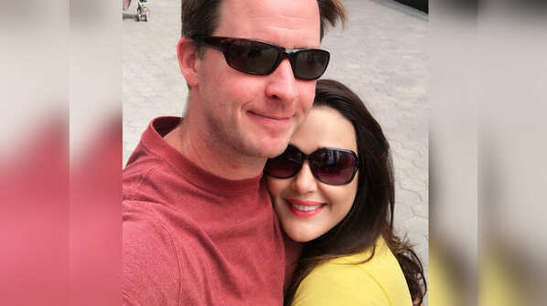 Preity Zinta shares a "Jaadu ki jhappi" with hubby Gene Goodenough