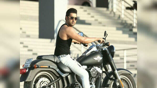 Ankush gets into ‘Villain’ mode