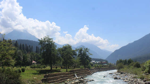 Bollywood&rsquo;s undying love for Kashmir&rsquo;s Betaab Valley