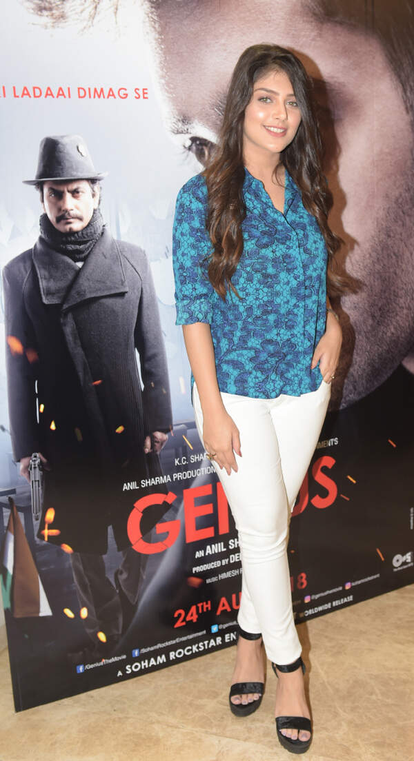 Ishita Chauhan Images