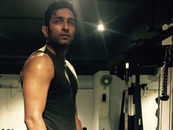 Jeetu Kamal Photos