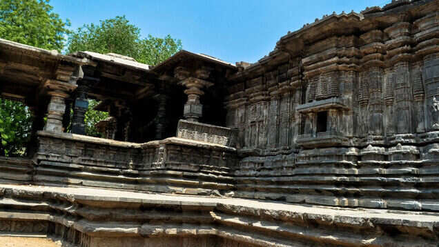 India&rsquo;s Thousand Pillar Temple belittles modern technology