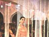 Aditi Rao Hydari in heavy gold jewellery for ‘Elysium’ collection