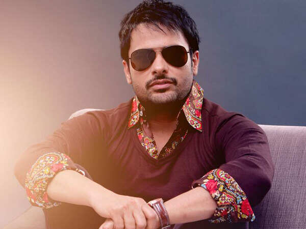 Amrinder Gill Images