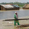 Article image for: Evacuation on as Yamuna crosses <i class="tbold">danger mark</i> in Delhi