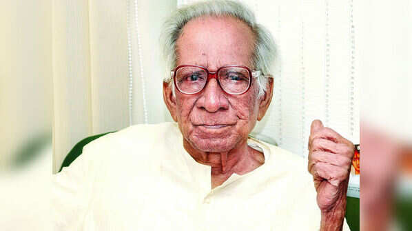 Ramapada Chowdhury passes away at 95
