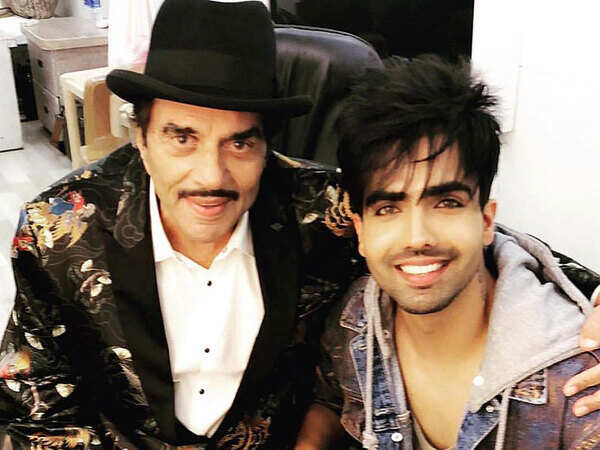 Harrdy Sandhu Images