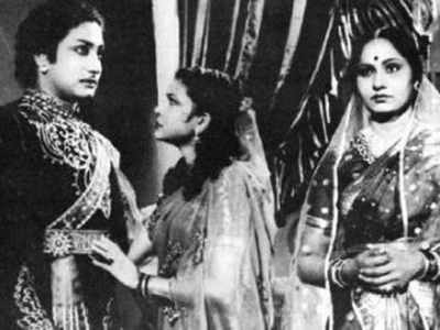 MGR's Malaikallan - the Zorro of Tamil cinema