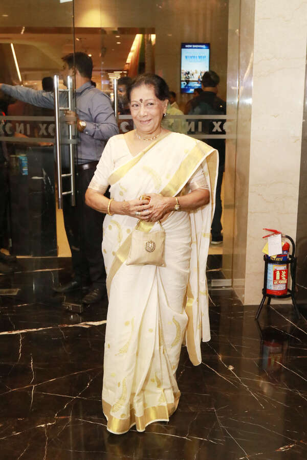 Chitra Sen Pictures