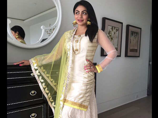Neeru Bajwa Stills