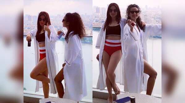 Flaunts her toned body in a bikini