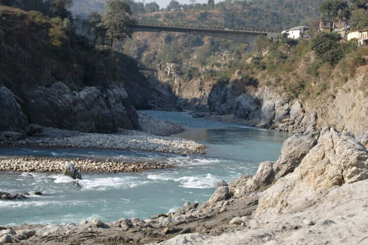 Hot water springs in India—it is high time that you take a dip Hot water springs in India—it is high time that you take a dip