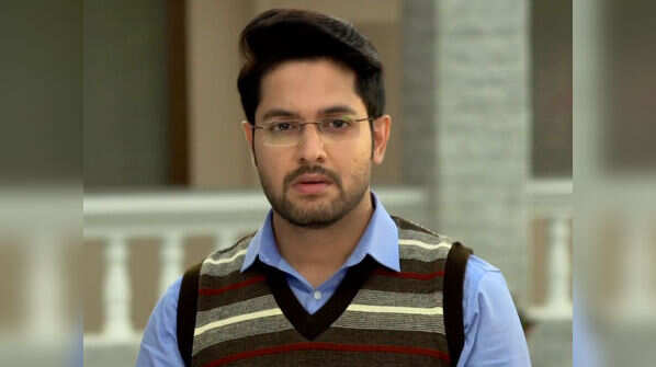 Vikram Chatterjee as Roddur: