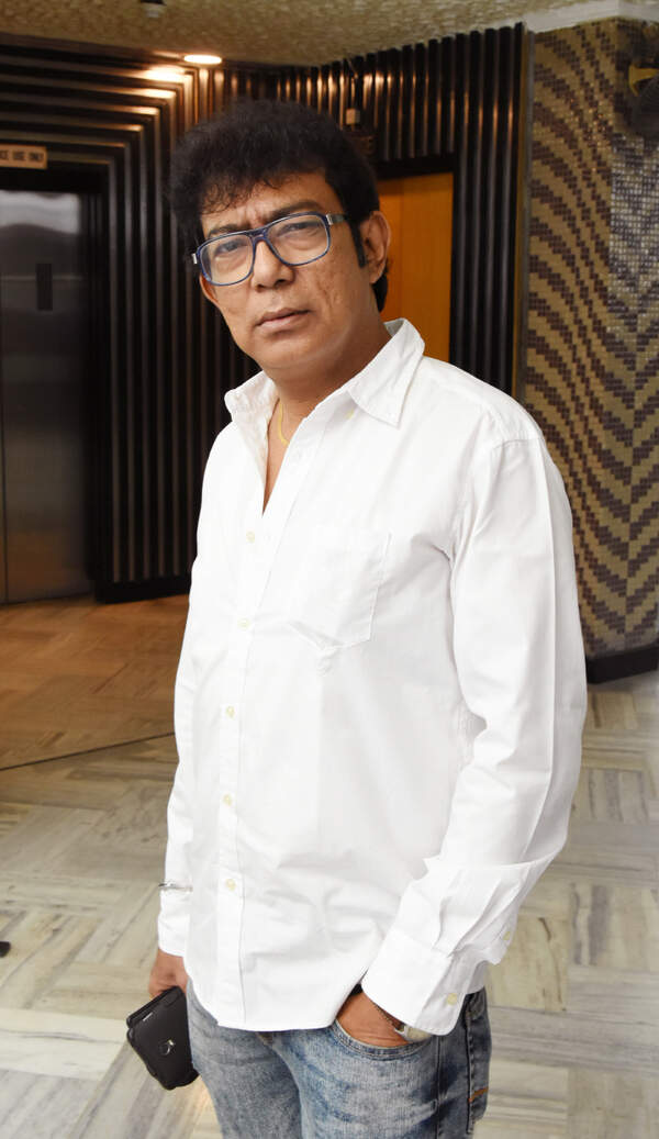 Rana Sarkar Photos