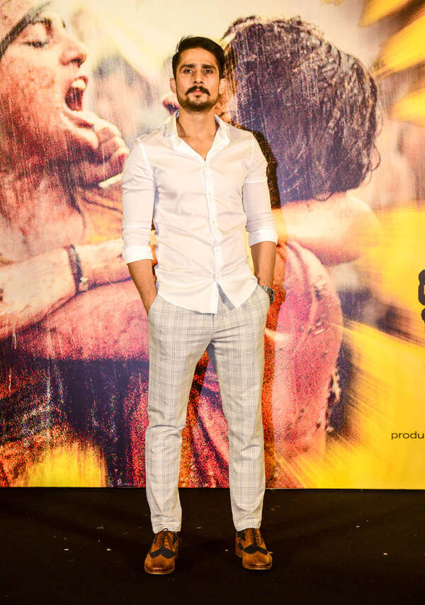 Abhishek Duhan Pictures