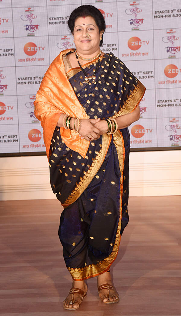 Savita Prabhune Images