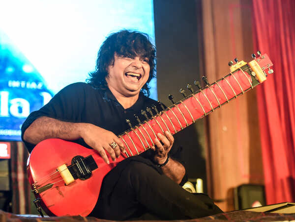 Niladri Kumar Images