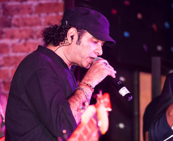 Mohit Chauhan Photos