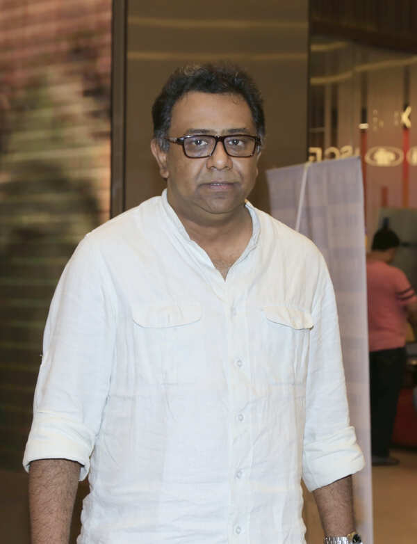 Kamaleswar Mukherjee Photos