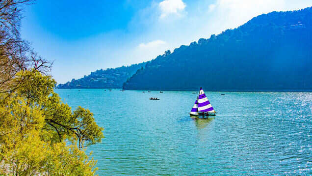 Nainital declared &ldquo;housefull&rdquo; to curb tourist inflow