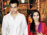 Soundarya & Ashwin visit Venkateswara Temple