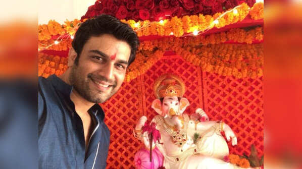 Sharad Kelkar