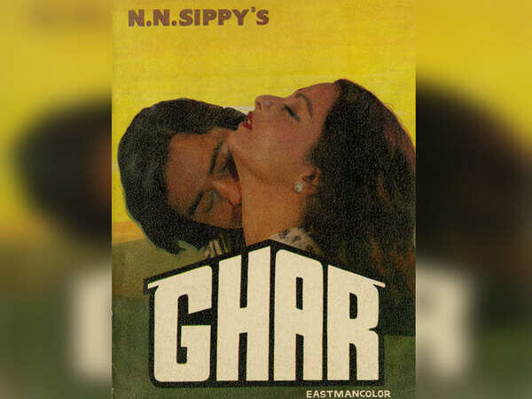 Vinod Mehra Stills