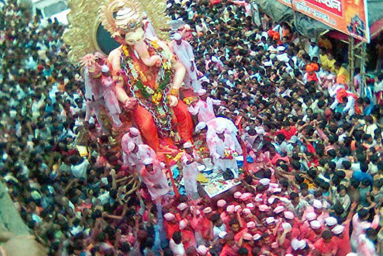 Ganesh Chaturthi 2018 Famous Ganpati Pandals In Mumbai Times Of India Travel 1960