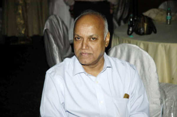 Manmohan Shetty Pictures