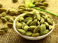 10 tips on green cardamom for better health