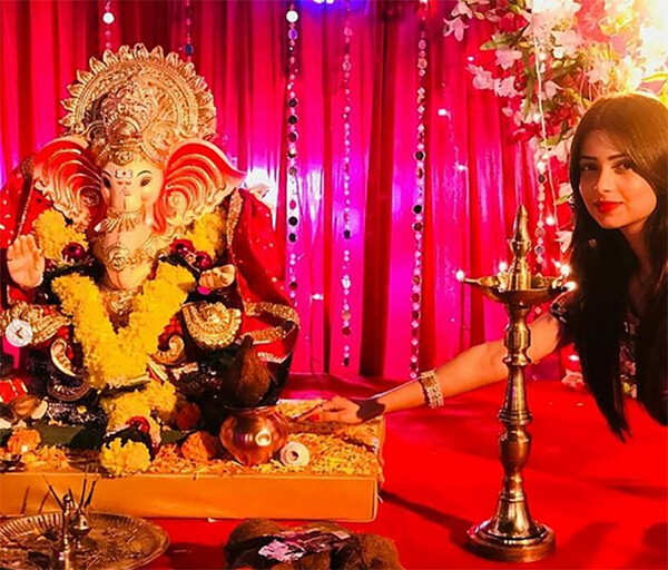 Pooja Singh Images