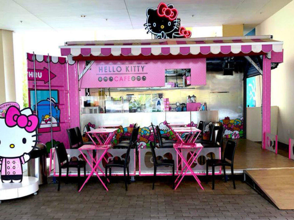 Cute Alert This Hello Kitty Cafe In California Is Winning Hearts With Its Cuteness California Times Of India Travel