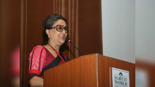 Aparna Sen’s ‘Ghawre Bairey’ reboot titled ‘Ghawre Bairey Aaj’
