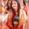 Photo: Aishwarya Rai Bachchan seeks Ganpati Bappa’s blessing with daughter Aaradhya Bachchan